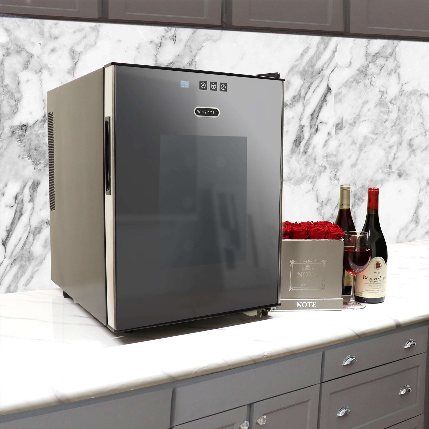 Whynter 20 Bottle Freestanding Thermoelectric Wine Cooler with Mirror Glass Door